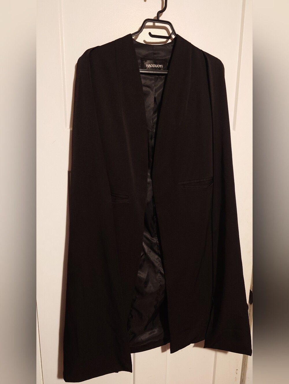 HAODUOYI Black Open-Front Women's Cape Blazer